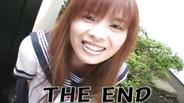 Najljubši :  Blondinki z velikimi naravami Cory Chase uničijo svojo piko Video posnetki 