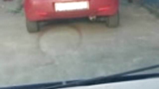 Najljubši :  Umazane seksualne igre blondinke s piercingom bradavic in očetom Video posnetki 