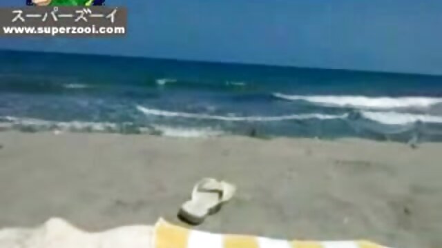 Najljubši :  Fant vara punco z njeno mačeho zaradi njenih igric Video posnetki 