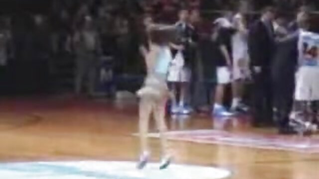 Najljubši :  Umazana rjavolaska ima rad, da je v seksu grobo prevladujejo Video posnetki 