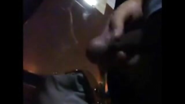 Najljubši :  Mlado latino lepotico je na kavču lepo vrtal obešen porno žebljiček Video posnetki 