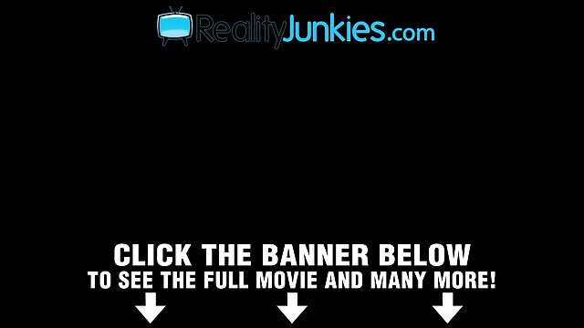 Najljubši :  Potem ko sta se popolnoma razgalila, se ta dva zapleteta v akcijo Video posnetki 