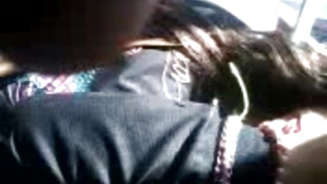 Najljubši :  Medrasni seks z vročo azijko in velikim črnim kurom Video posnetki 