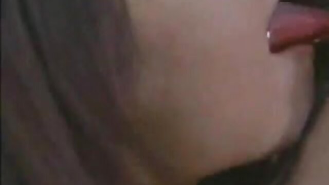 Najljubši :  Čudovita pohotna rjavolaska vzame velik kurac Video posnetki 