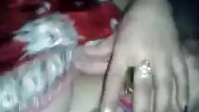 Najljubši :  Podjetnik pride po obleko in jebe šiviljo s sočno zadnjico Video posnetki 