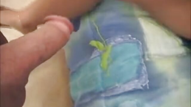 Najljubši :  Naoljen hardcore seks v položaju krave jih naredi žive Video posnetki 