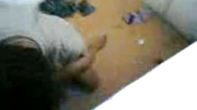 Najljubši :  Mlad fant zadene prekleto piko Ebony MILF s kodrastimi lasmi Video posnetki 