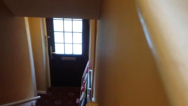 Najljubši :  Strastne lezbijke uživajo v vročem oralnem seksu doma Video posnetki 