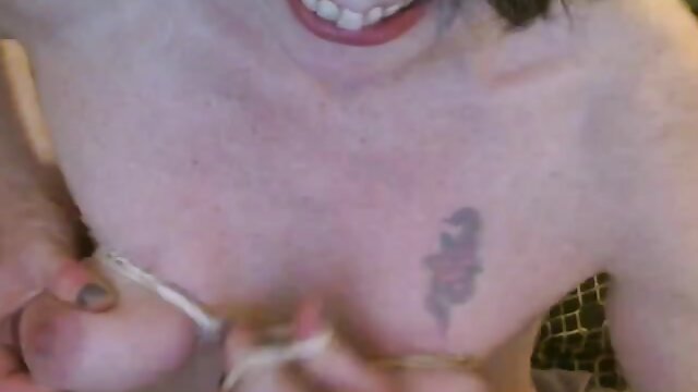 Najljubši :  Navihano študentko je zajebal njen profesor Video posnetki 