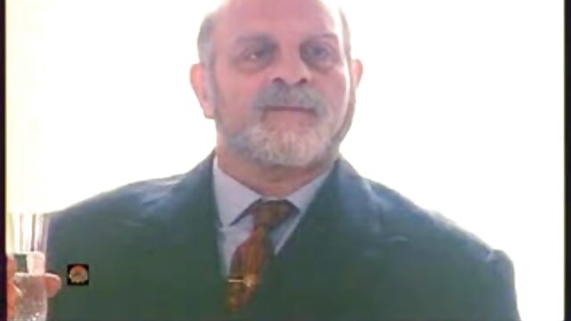 Najljubši :  Ljubka rjavolaska dobi obraz po trdem vrtanju muce Video posnetki 