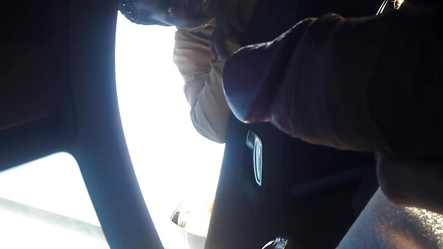 Najljubši :  Blondinka se tako dobro zabije v gozdu Video posnetki 