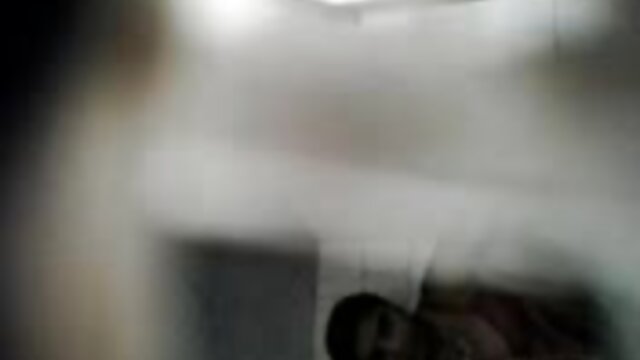 Najljubši :  Slutty teen girl je zajebal njen polbrat Video posnetki 