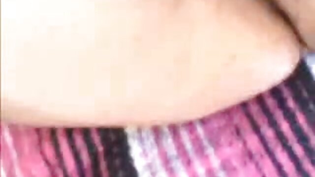 Najljubši :  Belec v svoji spalnici zadovolji zgodno črno žensko Video posnetki 