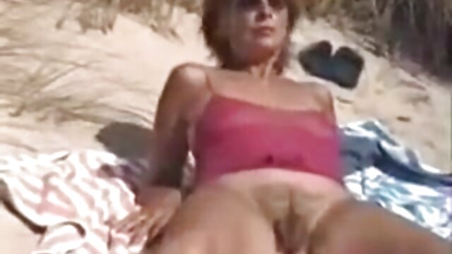 Najljubši :  Prsata rjavolaska faha na svoji avdiciji Video posnetki 