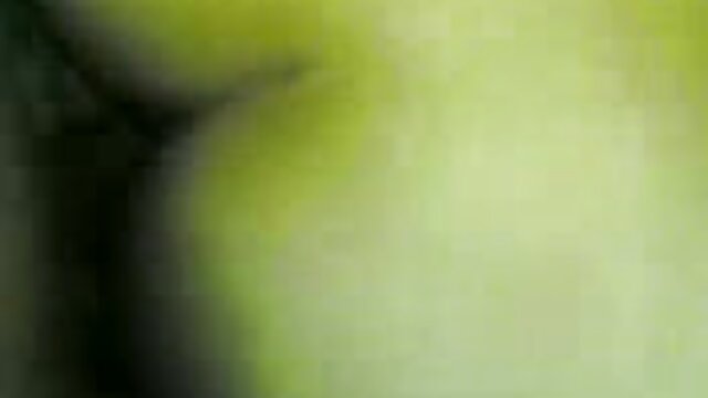 Najljubši :  Dekleta zaupajo novim prijateljem z usti in uživajo peteline v ustih Video posnetki 