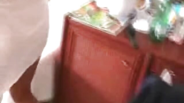 Najljubši :  Profesionalec za sesanje tiča kaže svoje neverjetne sposobnosti Video posnetki 