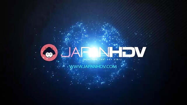 Najljubši :  Sladka rjavolaska Alba De Silva je profesionalka za sesanje tiča Video posnetki 