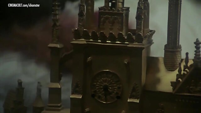 Najljubši :  Bleščeča ebenovinasta dama je super nora na njegovega velikega belega tiča Video posnetki 