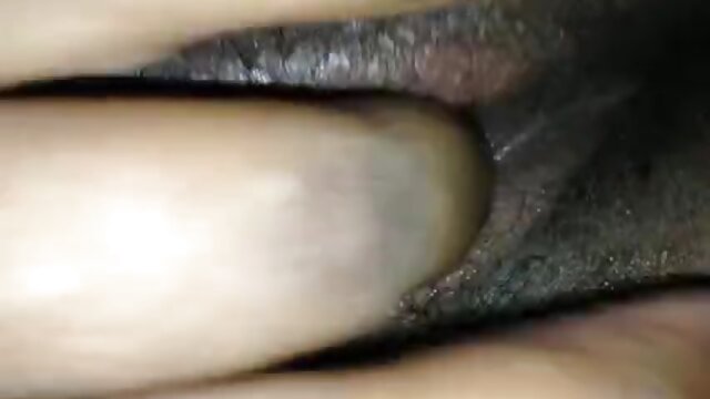 Najljubši :  Dekle in plešasti fant ne potrebujeta besed, da bi govorila ljubezenski jezik Video posnetki 