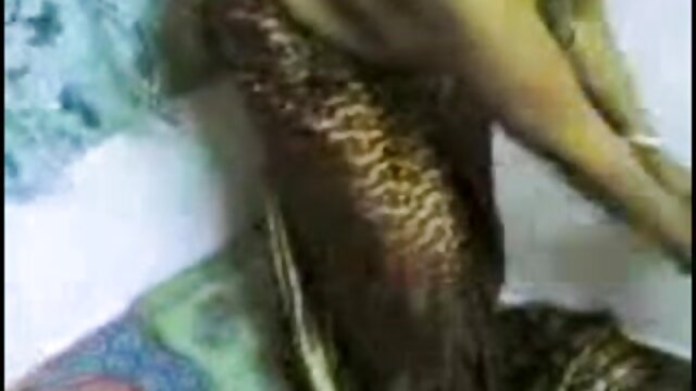 Najljubši :  Čeden najemodajalec daje eksotično najstniško pikico, ki si jo je tako zelo želela Video posnetki 