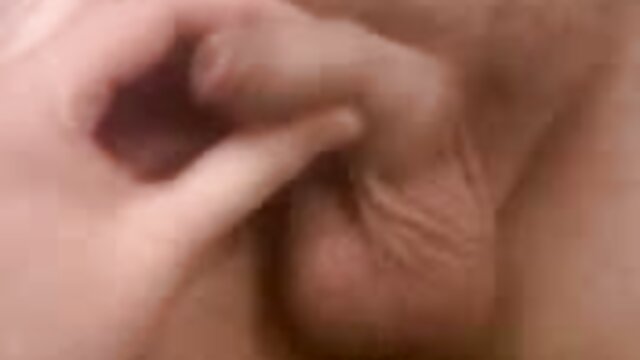 Najljubši :  Puca najstniške rjavolaske hrepeni po fantovem debelem tiču Video posnetki 