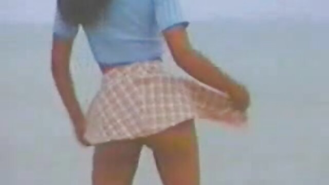 Najljubši :  Ta dva sta noro zaljubljena in uživata v strastnem seksu Video posnetki 