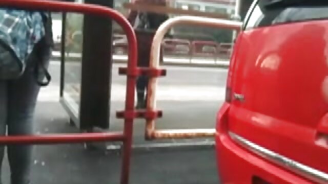 Najljubši :  Blondinka cooze obožuje, da ima svoj plešasti kurček pri njej Video posnetki 