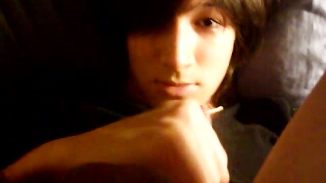 Najljubši :  Čeden fant in rusko dekle začneta seks s fetišom stopal Video posnetki 