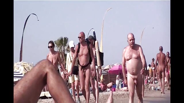 Najljubši :  Jade Jantzen je zanič in jebe v gloryhole v video trgovini Video posnetki 