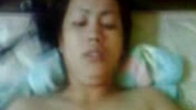 Najljubši :  Obešeni tip zalomi tiča v sestrino 19-letno pohotno prijateljico Video posnetki 