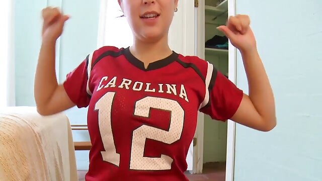 Najljubši :  Bledi, blond najstnik se trdo poka po kavču Video posnetki 