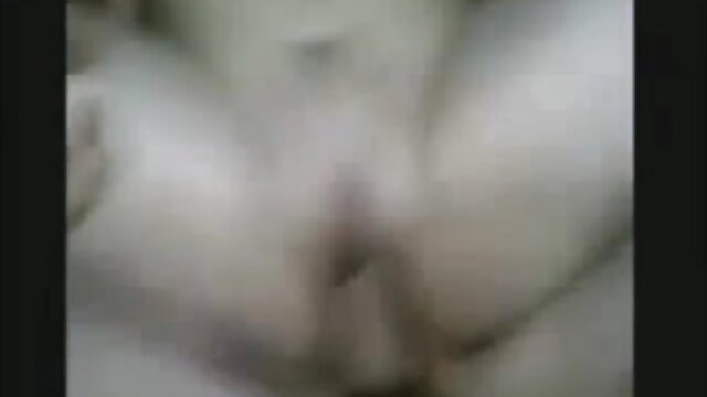 Najljubši :  Fotograf zadovoljuje golo evro manekenko v garderobi Video posnetki 