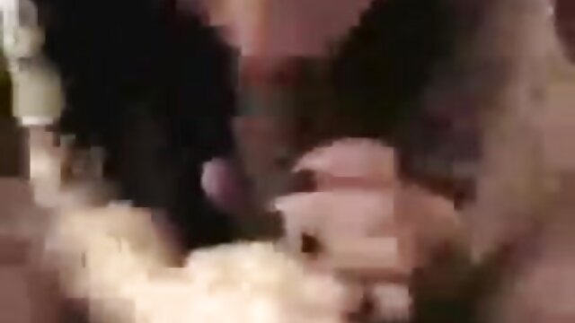 Najljubši :  Čudovita srčka uživa v prvem spolnem stiku s svojim BF Video posnetki 