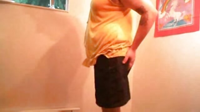 Najljubši :  Vitka blondinka draga obožuje zapolnitev njenega bolečega spodnjega dela Video posnetki 