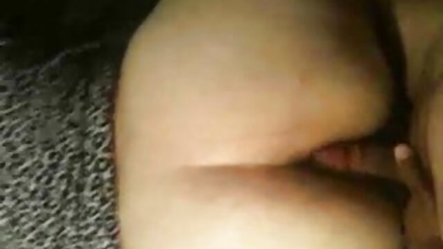 Najljubši :  Najstnica seksa s stranko na delovnem mestu Video posnetki 