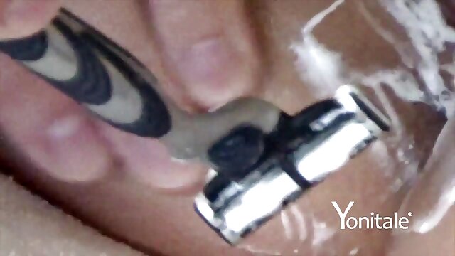 Najljubši :  Vampirski žrebci pofukajo dekle na čudni zabavi s temo čarovnic Video posnetki 