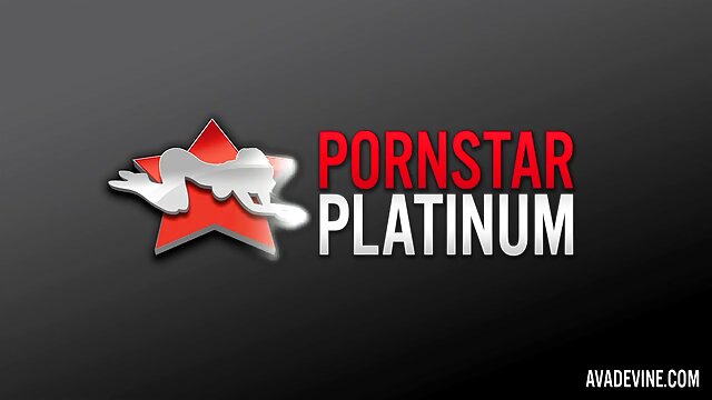 Najljubši :  Sexpot z okroglo rit lepo zanič in jaha debel tiča Video posnetki 