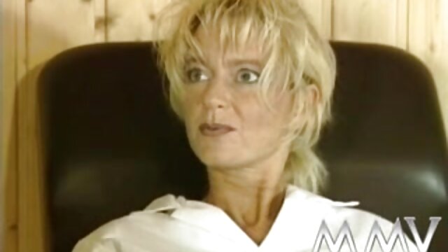 Najljubši :  Čudovita kinky rjavolaska sesa tiča v javnosti Video posnetki 