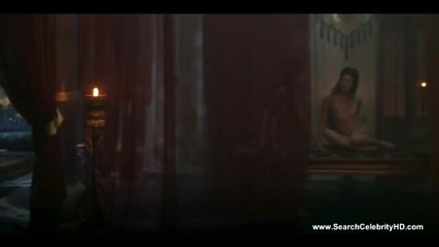 Najljubši :  Po igranju z njeno vijolično igračo je bil čas za pravo stvar Video posnetki 