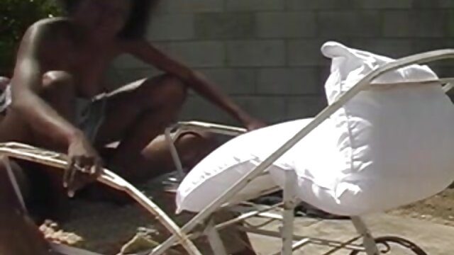 Najljubši :  Sladka najstnica jebe tega nadarjenega punkerja Video posnetki 