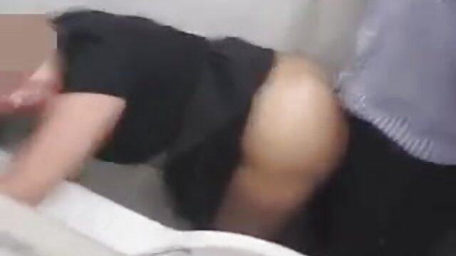 Najljubši :  Ta mišičast in pohoten tip je blond piščanec Video posnetki 