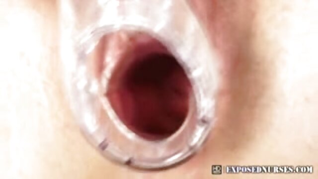 Najljubši :  MILF je zabil trikrat mlajši moški v usta in muco Video posnetki 