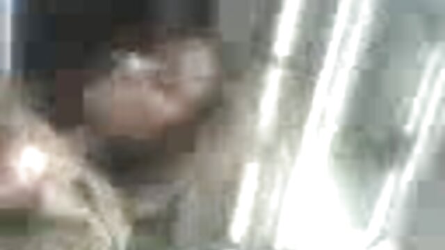 Najljubši :  Koledžski najstniki organizirajo fuck fest po končanih izpitih Video posnetki 