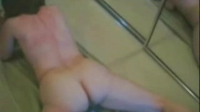 Najljubši :  Pohojena babica je še vedno v odlični formi za neustavljiv seks Video posnetki 