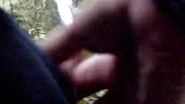 Najljubši :  Jasmine Vega ve, da jo očim želi in mu daje muco Video posnetki 