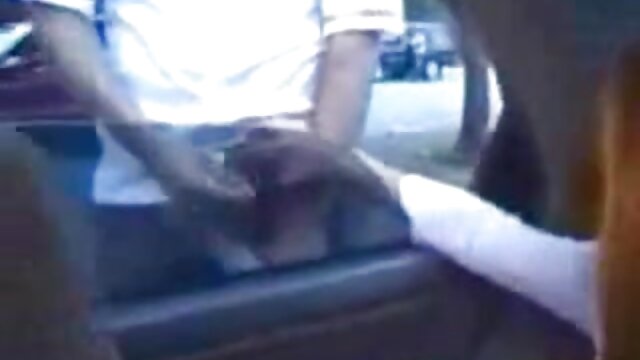 Najljubši :  Prsata blondinka vara svojega moža in se močno udari Video posnetki 