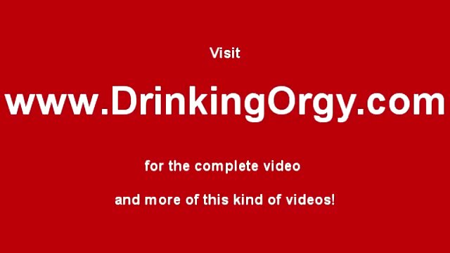 Najljubši :  Vitka rjavolaska obožuje, da jo zadušijo, medtem ko ji polnijo muco Video posnetki 