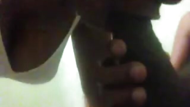 Najljubši :  Shyla Shy je lahko ponosna na svoje velikanske povešene joške in oralne sposobnosti Video posnetki 