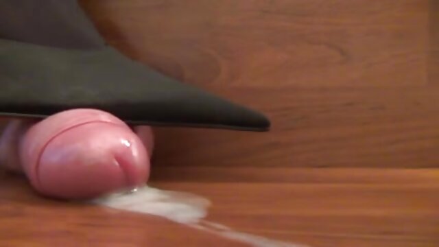 Najljubši :  Jahanje petelina je učinkovit način za potešitev lačnega dekleta Video posnetki 