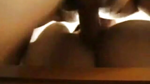 Najljubši :  Piflaček dela v lekarni z mladim dolarjem Video posnetki 